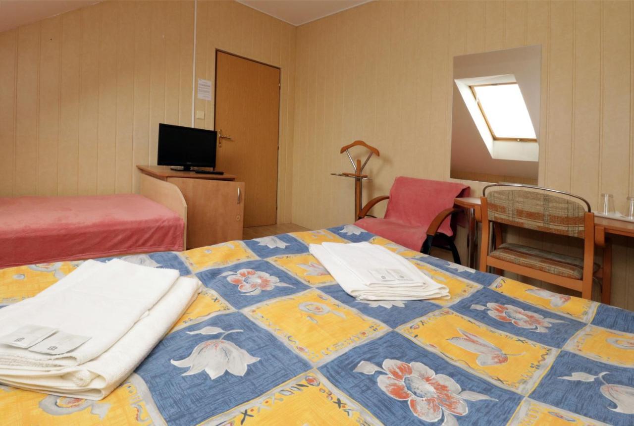 Penzion Hůrka Hotel Dolni Libchavy Bagian luar foto