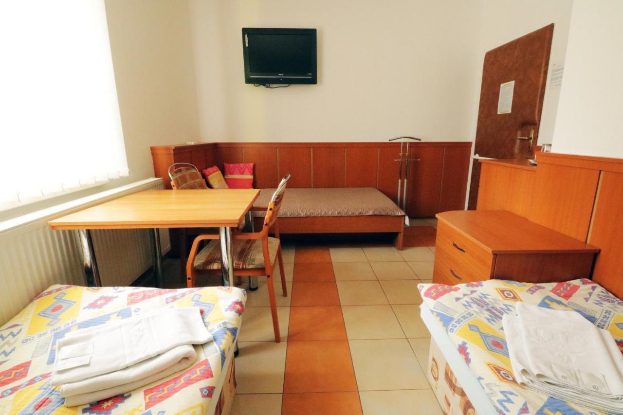 Penzion Hůrka Hotel Dolni Libchavy Bagian luar foto