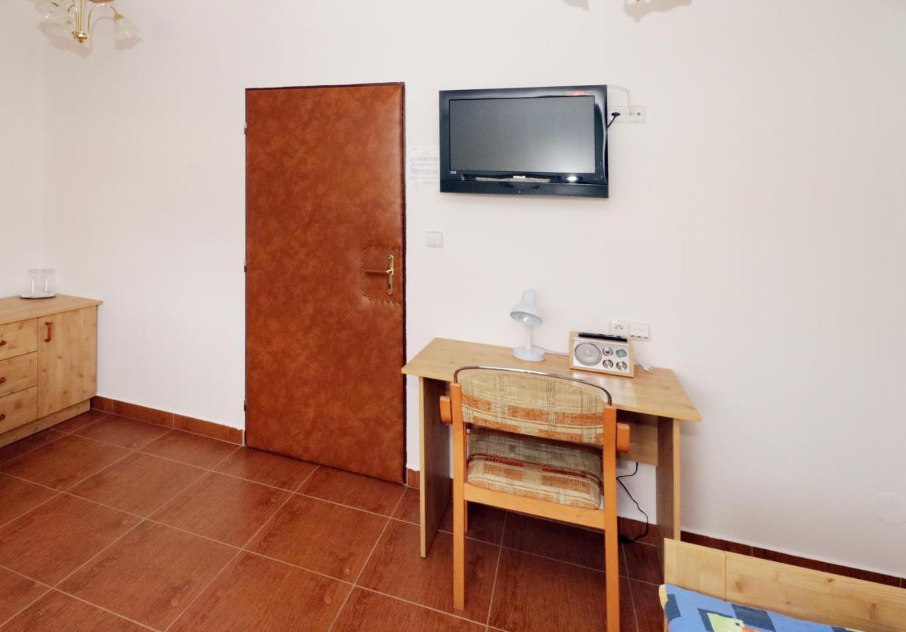 Penzion Hůrka Hotel Dolni Libchavy Bagian luar foto