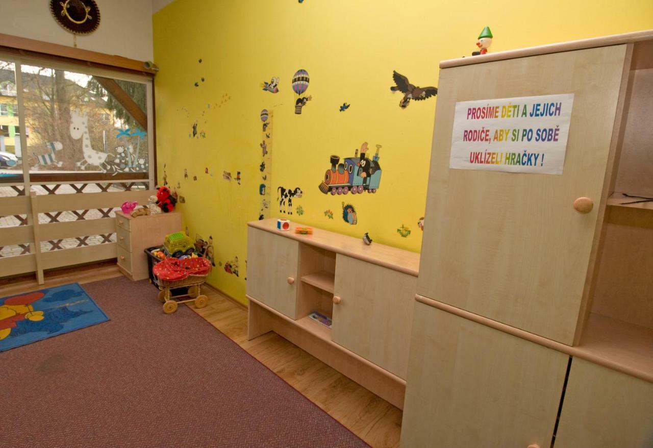 Penzion Hůrka Hotel Dolni Libchavy Bagian luar foto